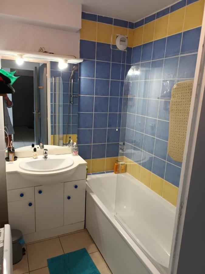 Appartement T2, Climatise, Wifi, Parking Et Piscine Prives 塞特港 外观 照片